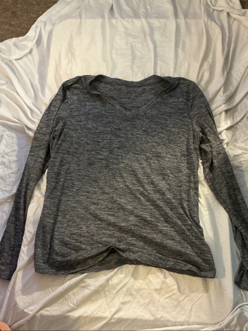 Danskin Now Heathered Gray V-Neck Long Sleeve Top